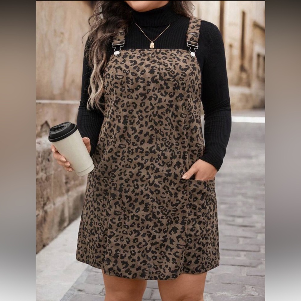 Ribbed Cheetah print dress with adjustable straps